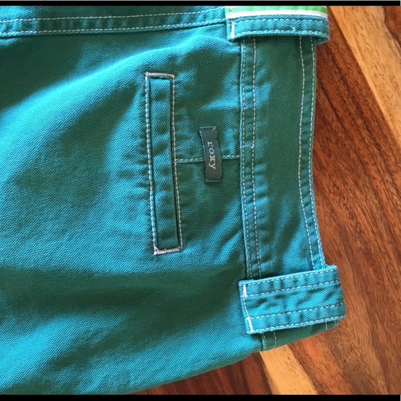 Clearance! ⚠️ Roxy Capri Khaki Style Pants, Size 5 - Picture 5 of 8